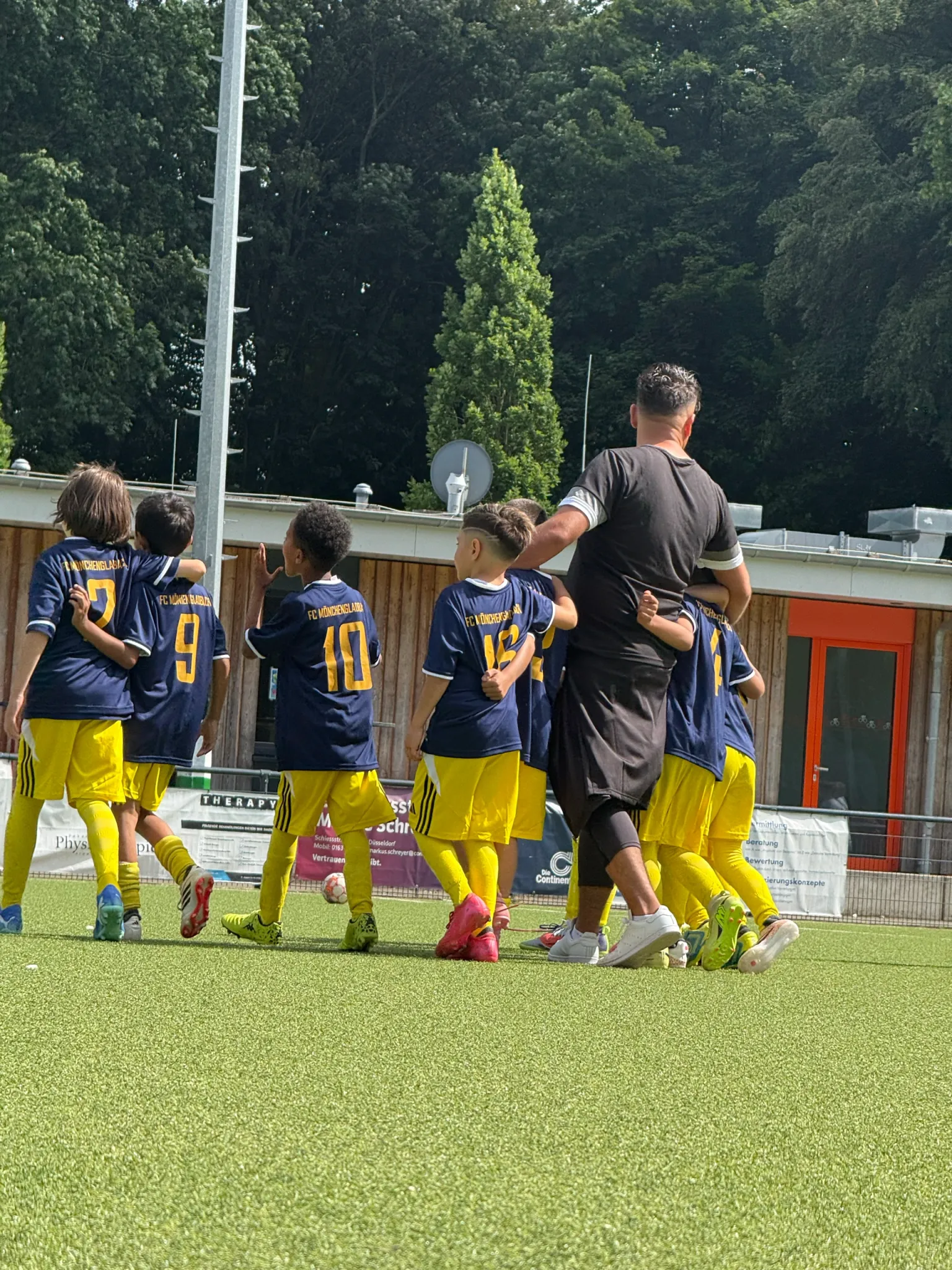Einlaufkinder Quali Spiel U17